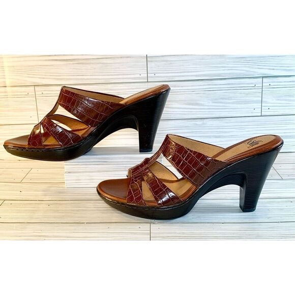 Sofft Veda Brown Snake Print Leather Heels S: 8M - Picture 2 of 8